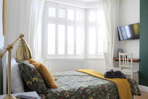 Stylish Ensuite Room 15 Mins to Central London