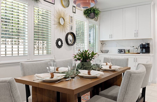 Stylish LA Getaway w/Hot Tub