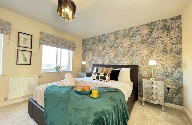 Stylish Stay in Vibrant Salford, Manchester!