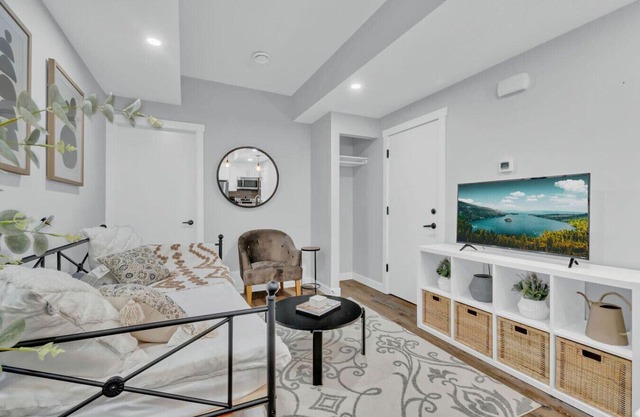 Stylish Suite * NearWEM * 4 twin bed * Central