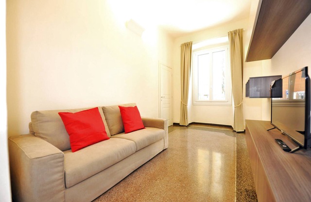 Suite 1906 Genoa Apartments - Free Private Parking