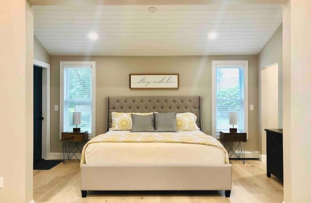 Suite Escape - Quiet retreat, close to everything!