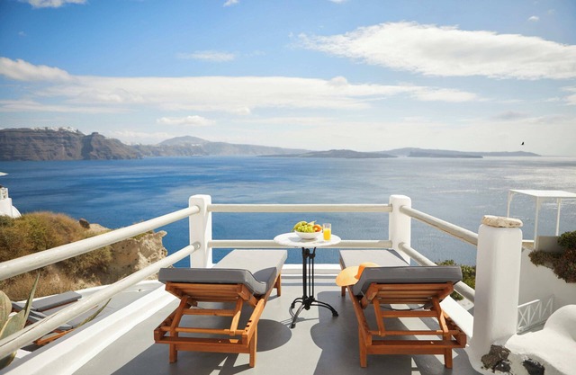 Suite with Caldera View