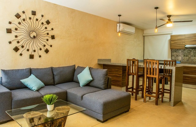 Suite with two bedrooms, fully equipped, terrace and overlooking the gardens