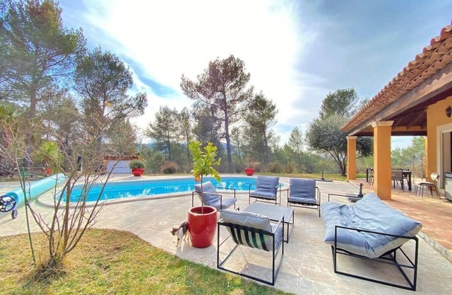 Summer Gem - Nature & Swimming Pool