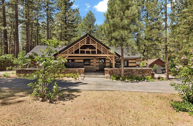 Summit Hideaway | A Big Bear Oasis!