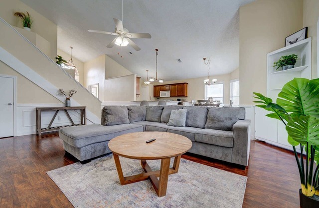 Sun Kissed Pool Home in Kissimmee