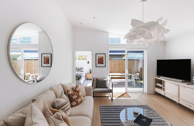 Sun & Salt ~ Papamoa - Beyonder Holiday Homes