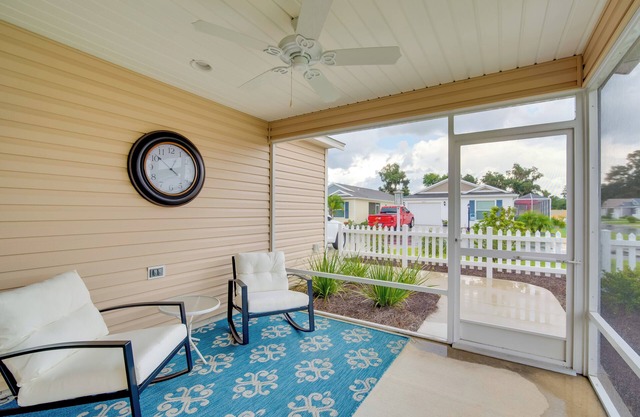 Sun-Soaked Retreat in The Villages w/Grill!