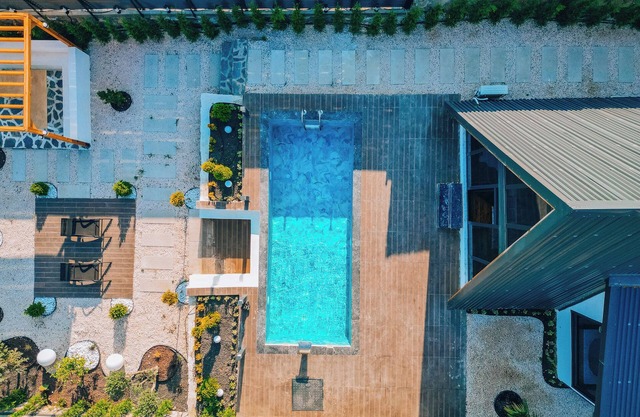 Sun Valley Bungalow