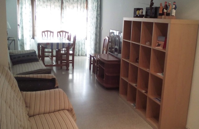 Sunny and big apartment in the center, services at three minutes walk, sea view