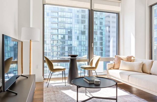 Sunny LIC 2BR w/ Gym, Doorman, Elevator & Private Balcony, by Blueground