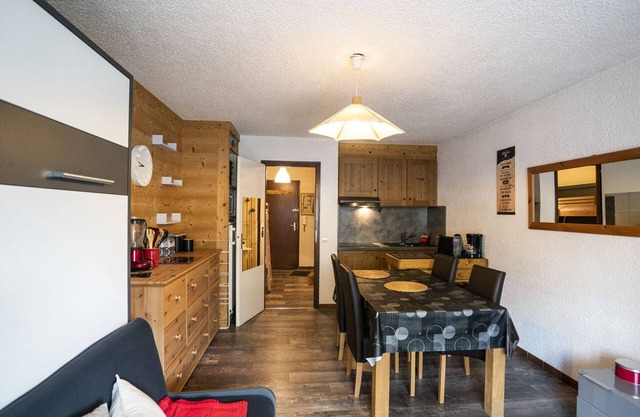 Sunny Studio for 4 with Balcony in Châtel near Ski Lifts