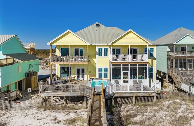 Sunrise and Sunset – Gulf-Front Duplex Retreat!