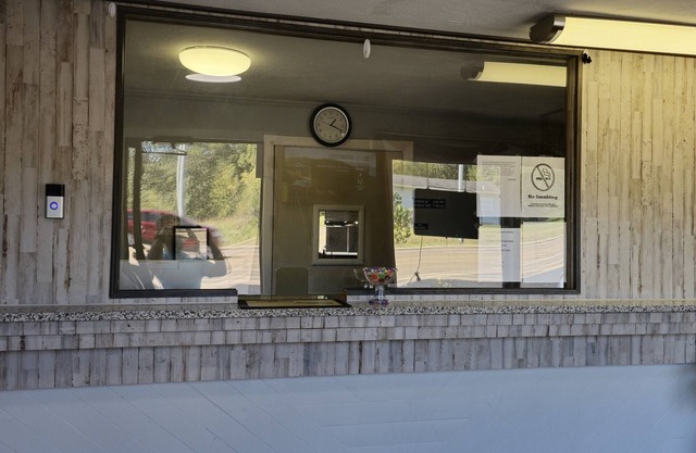 Sunrise Inn
