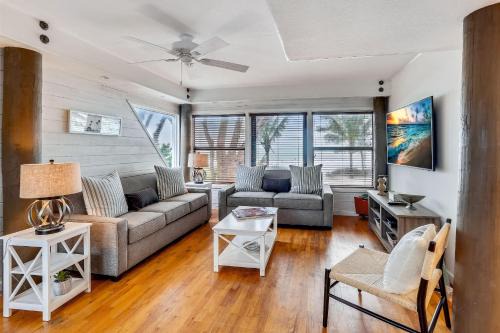 Sunset Beach House 3BR