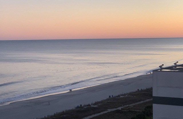 Sunset Getaway *Newly Renovated* Full Ocean View Condo