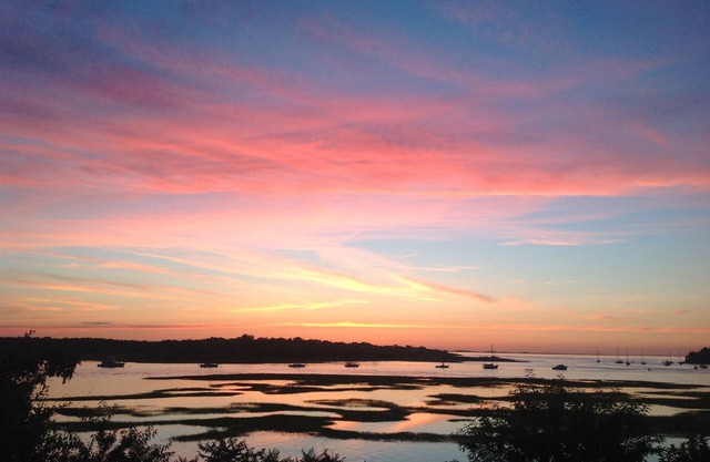 Sunset Views, Waterfront Property, Dock - Sleeps 12