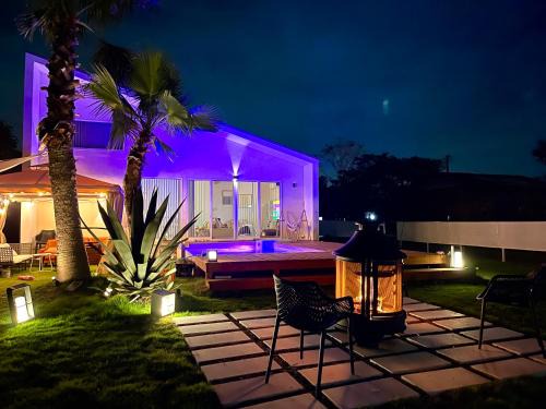 Sunshine pool villa プライベートヴィラ新筑カリフォルニアスタイル 九十九里