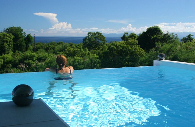 Superb villa sea view, 5 persons, 2 bedrooms, dominant and ventilated, swimming pool