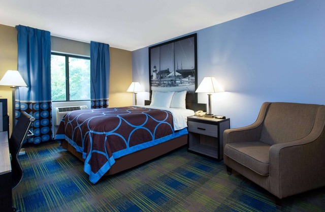 Super 8 by Wyndham Cromwell/Middletown
