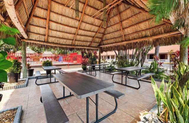 Super 8 by Wyndham Florida City/Gateway to Keys/Everglades