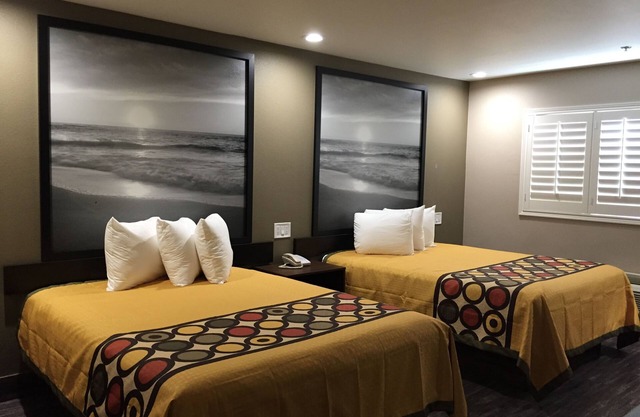 Super 8 by Wyndham National City Chula Vista