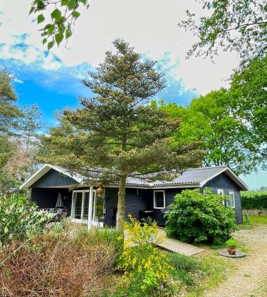 Super Cozy And Child-Friendly House Close To The Water