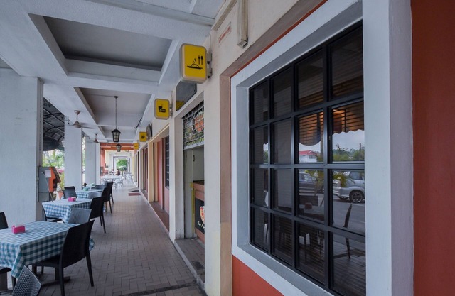 Super OYO 89604 City Home Stay