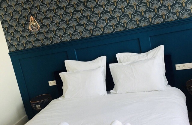 Superb cosy Suite near Orly-Tramway & Paris with terrace