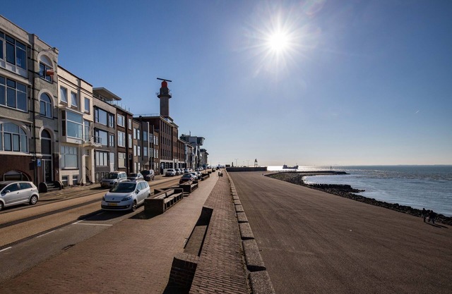 Superbly located apartment boulevard Vlissingen