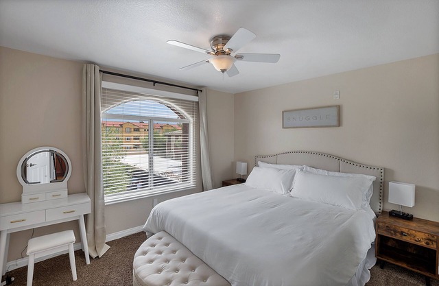 Superhost 5 Star ⭐️ Service Spacious 1 Bedroom