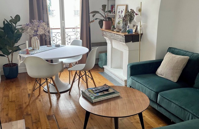 Superhost - Charming 2-room apartment Paris 11 - central and cozy, typical Parisian style