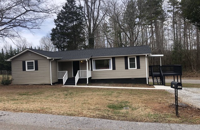 Swamp Rabbit Retreat