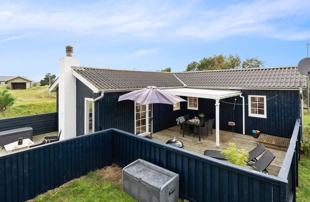 "Swana" - 550m from the sea by Interhome
