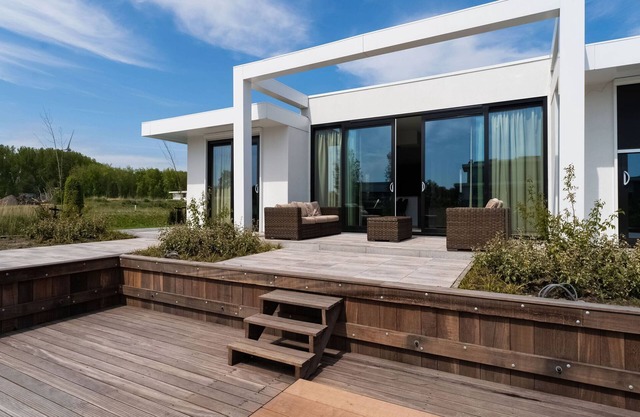 Swanky villa in Zeewolde with garden