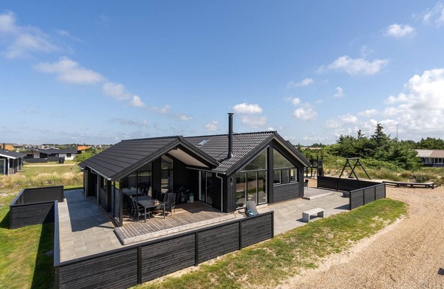 "Swante" - from the sea by Interhome
