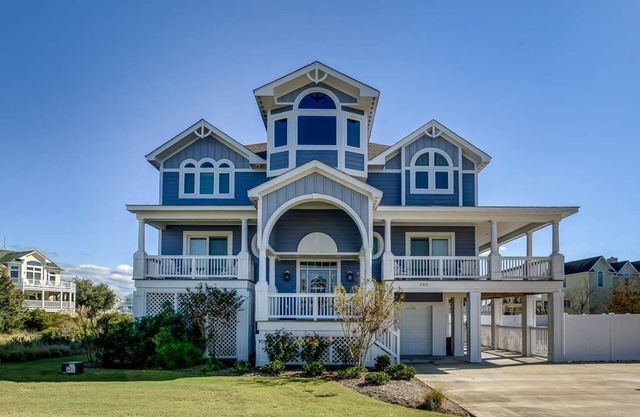Sweet Home Carolina | Private Pool, Hot Tub | 1750 ft from the beach | Corolla