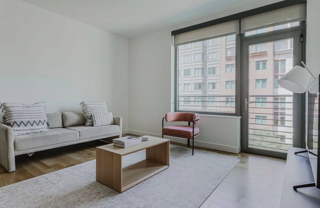 Sweet Navy Yard 1BR w/Gym, Balcony, W/D, Doorman & A/C, by Blueground