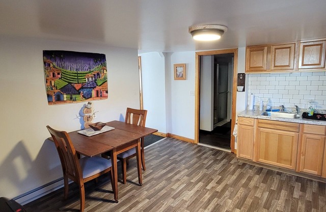 Sweet Studio 20 min to Atlantic Ocean & 45 min to Boston!