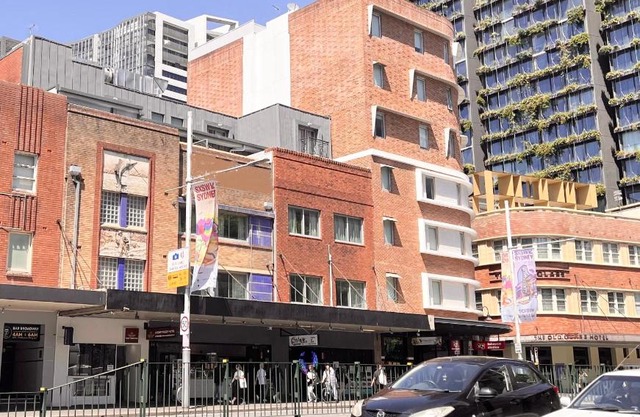Sydney RiseOn Hotel