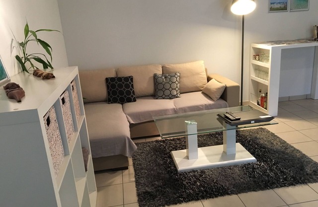 T2 apartment /Jurançon, Pau /quiet with terrace