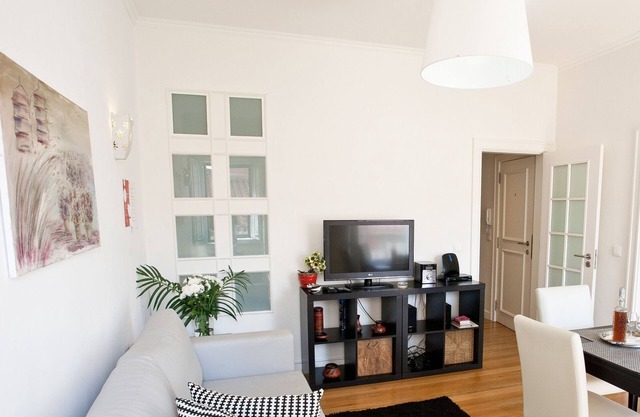 T2 Bica Downtown Apartment
