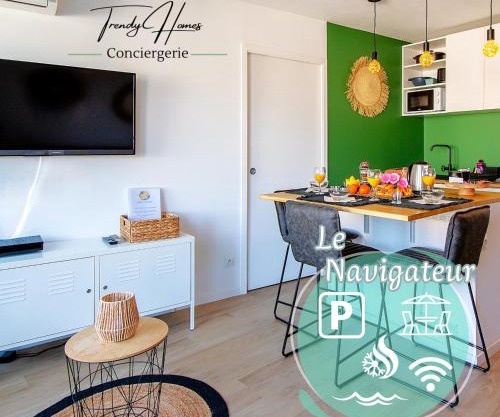 T2 - Terrasse - 3 min à pieds des plages- Parking privée - Clim - Wifi - 4 PAX
