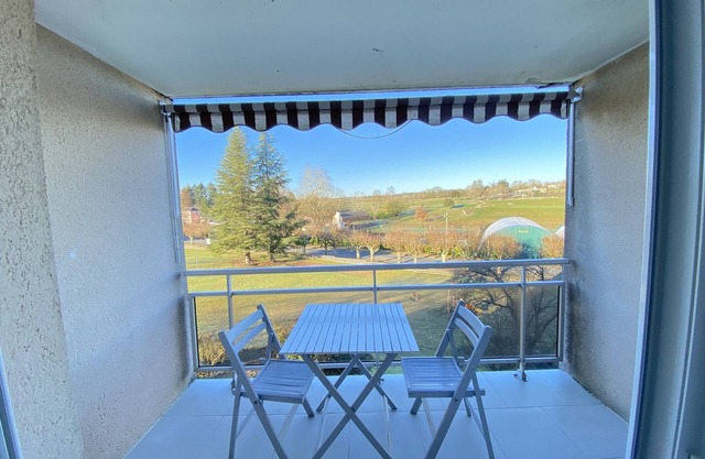 T2 with Terrace 100m from Spa, WI-FI