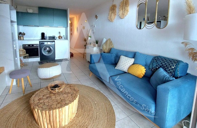 T3 avec grande terrasse vue mer 180°