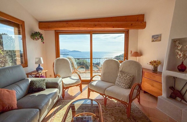 T3 pour 4 personnes, magnifique vue mer sur la baie de Saint Clair