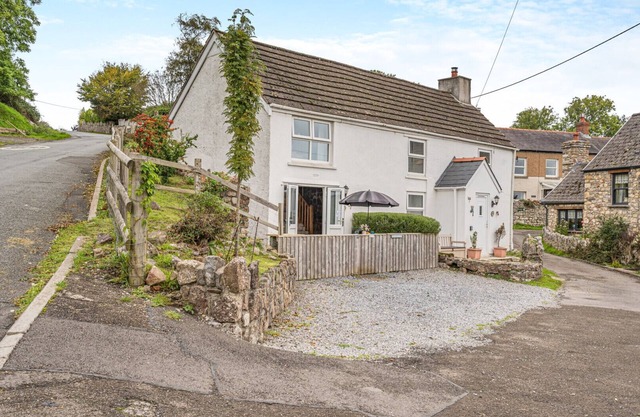 Tadpole Cottage - One Bedroom House, Sleeps 2