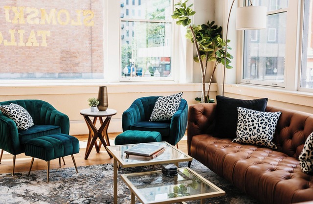 Tailor Loft Urban Apartment | Best Downtown Views
