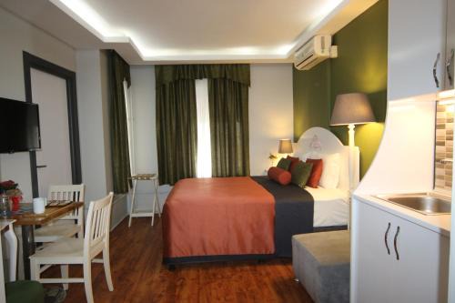Taksim Home